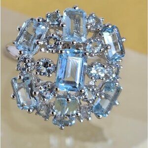 925 Sterling Silver RIng Sz 7 with Natural Blue Topaz Gemstones